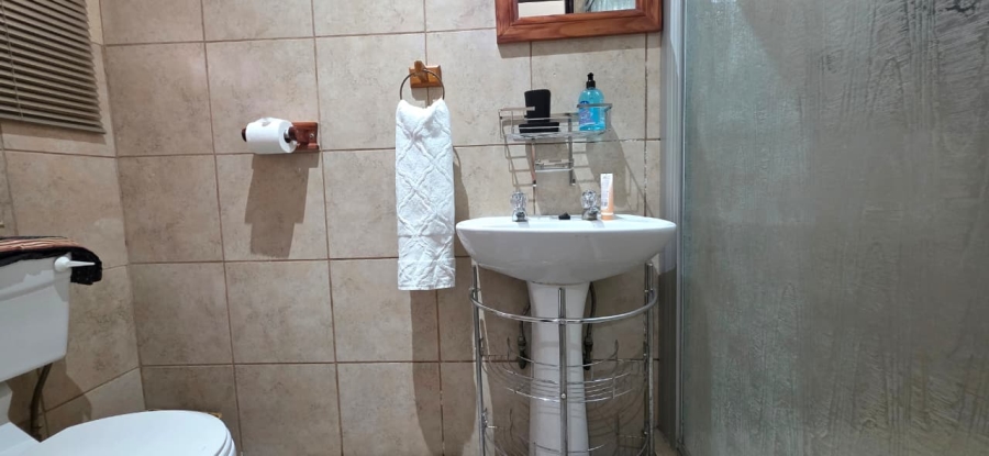 9 Bedroom Property for Sale in St Helena Free State